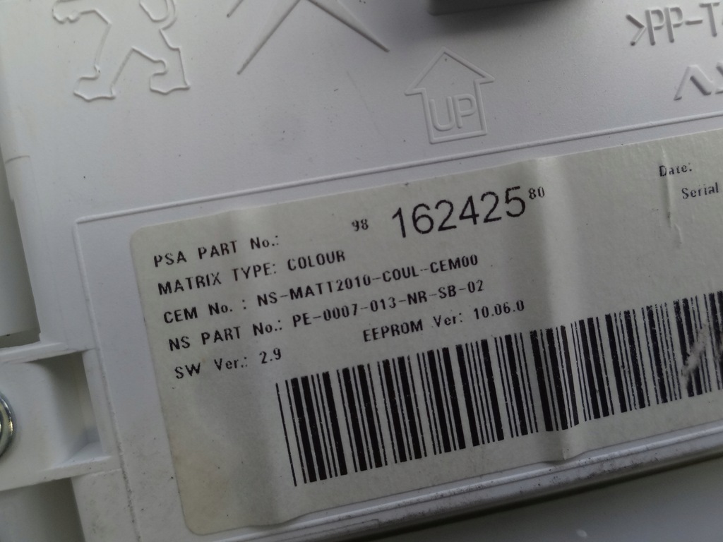 фото №8, Peugeot 2008 2017 1,6 ad-blue счетчик приборы europa 9816242580 оригинал