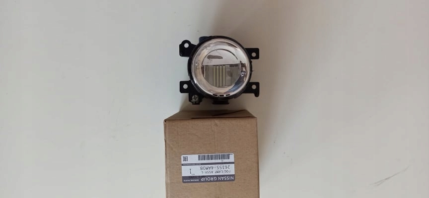 фото №1, Противотуманная фара led левый infiniti q70 новый оригинал