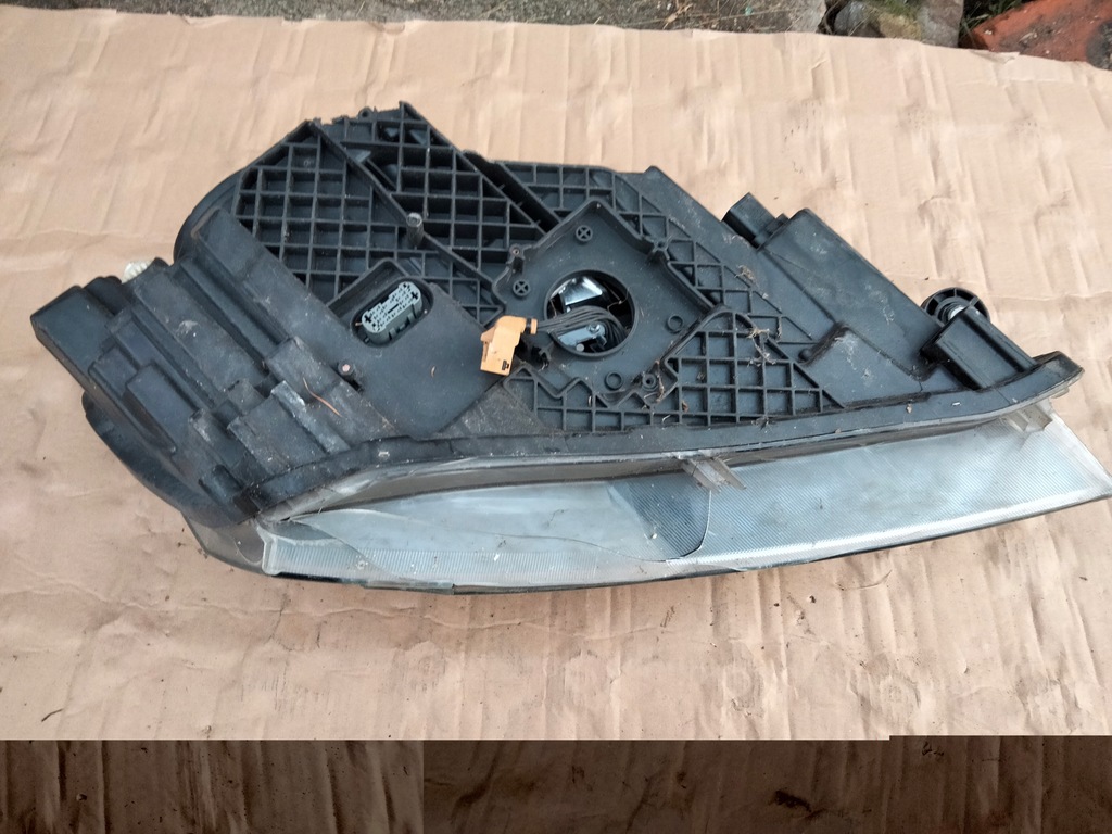 фото №7, Лампа лівий перед skoda superb 3v1941015a