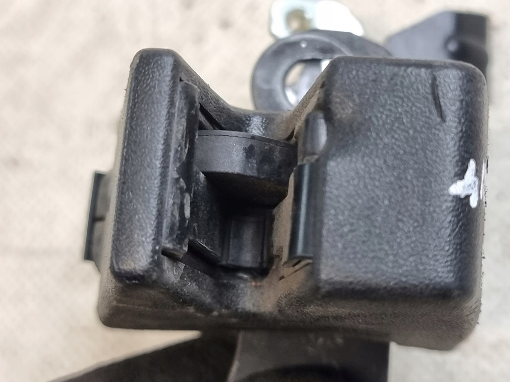 фото №6, Замок дверь правое крыло задняя верхний volkswagen vw caddy iii