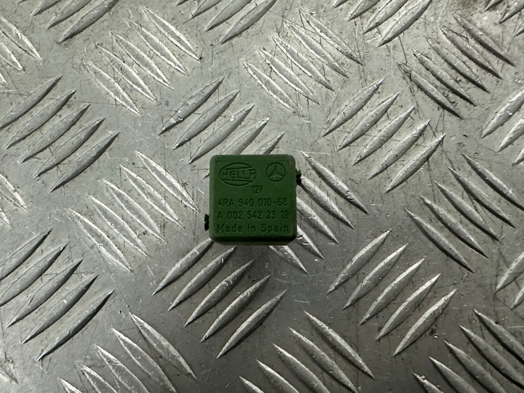 фото №1, Mercedes реле a0025422319