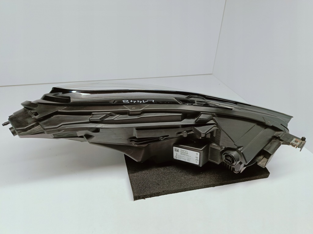 Tesla model 3 m3 my y рестайлінг  20- фара перед ліва full led європа  1514952-00-d Доставка