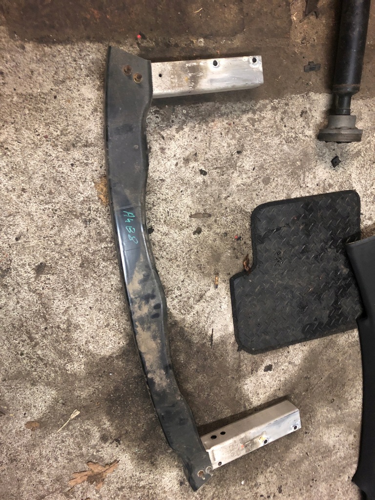 фото №1, Балка pod бампер a4 b8 sedan