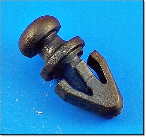 фото №11, Клипса накладки порога наружной ford mondeo 91-00 10szt.