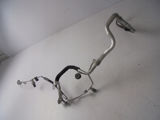 фото №3, Шланг кондиционера mercedes a-klasa w177 1.5 d 2020 rok