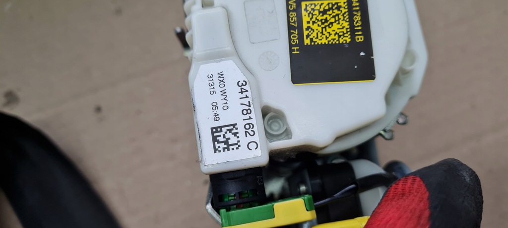 фото №12, S3 8v sedan a3 pas безпеки лівий перед натягувач 8v5857705h