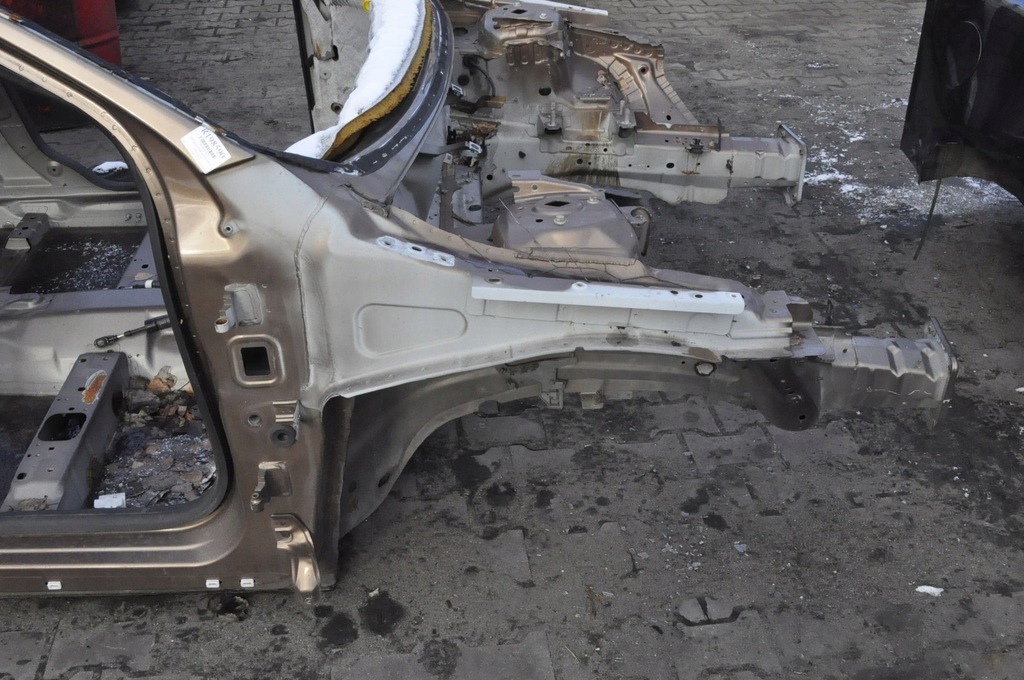 фото №1, Volvo xc60 i четверть лонжерон правая перед