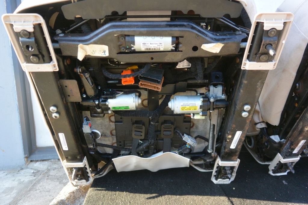 фото №14, Maserati quattroporte vi сиденья заднее сиденье комплект