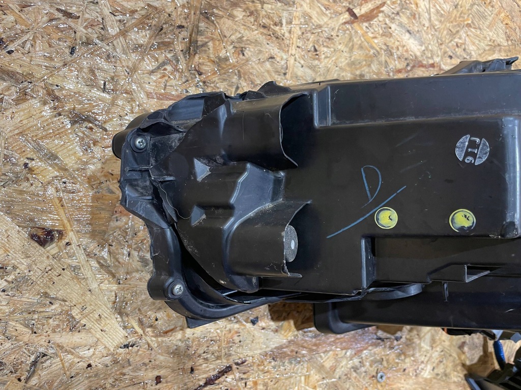 фото №9, Mazda 3 bp iv 4 19- лампа правая перед передняя