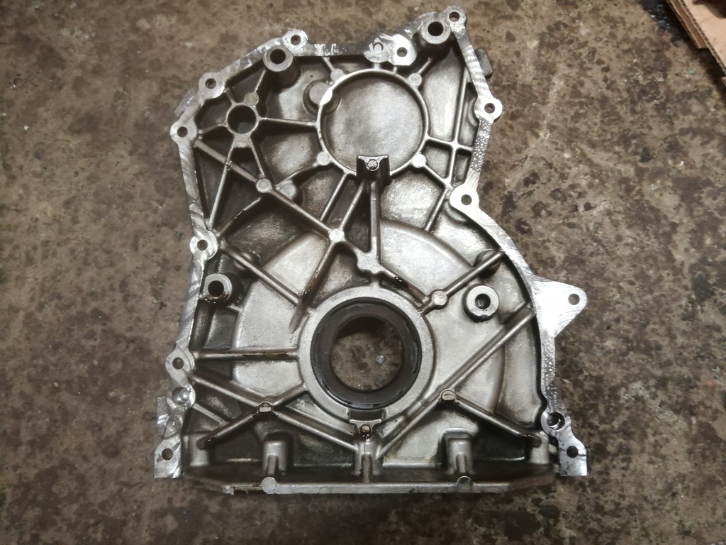 фото №1, Корпус розподільного валу mercedes w204 om642 3.0 cdi v6