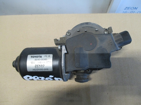 фото №1, Toyota avensis t25 моторчик дворник передних