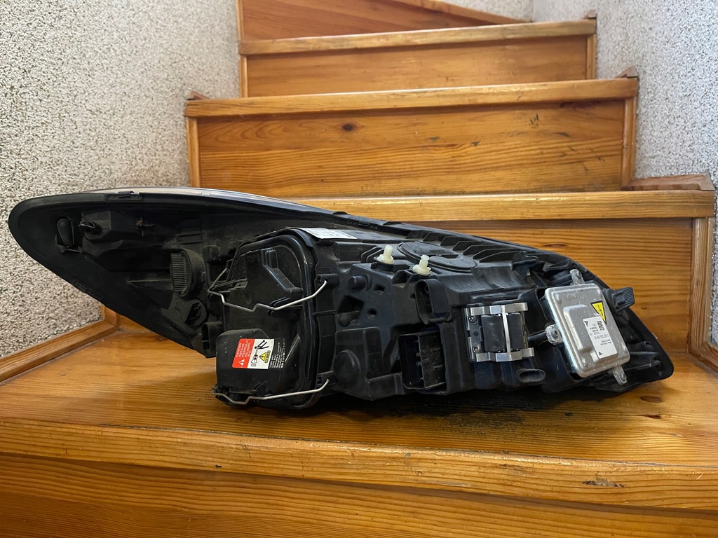 фото №5, Volvo c30 lift 10- лампа передняя ксенон europa оригинал