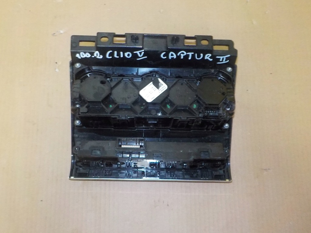 фото №4, Renault clio v captur ii панель кондиціонера рамка