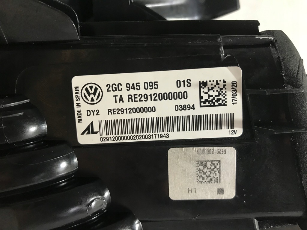 фото №5, Vw t-roc cabrio 18- лампа задня ліва led 2gc945095