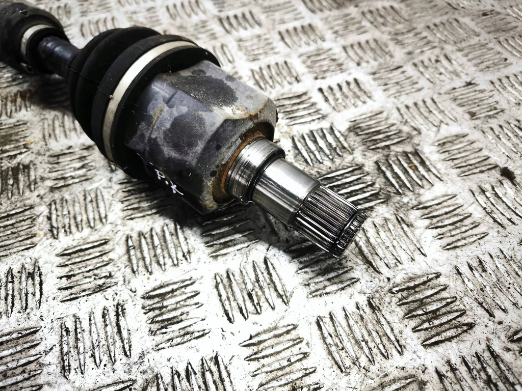 фото №7, Hyundai i40 2012 левая сторона приводной вал передняя