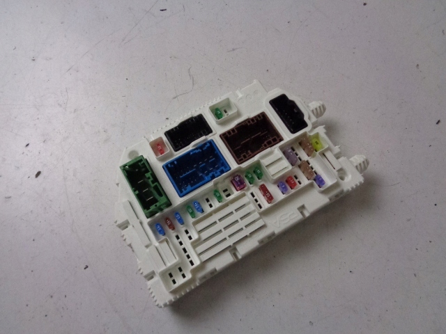 фото №1, Модуль комфорта peugeot 308 iii t10 1.5 blue hdi 2022 rok