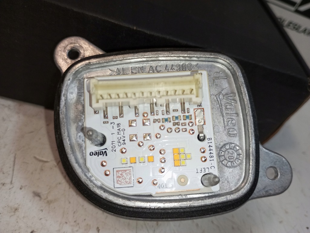 фото №4, Opel corsa f модуль led перетворювач jeż лівий 90186989