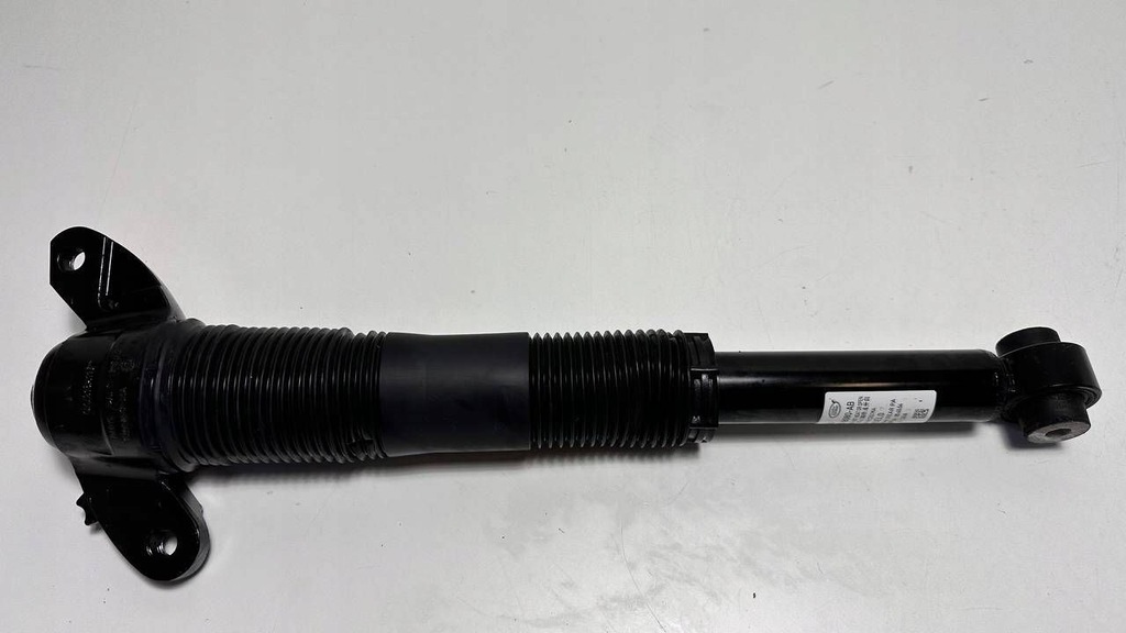 фото №1, Land rover range rover evoque l551 амортизатор задній k8d2-18080-ab