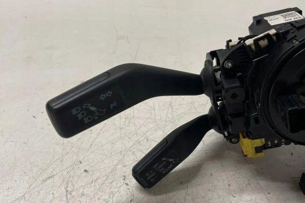 фото №8, Кольцо скользящий руля vw passat b7 alltrack 365 5k0953569ab 2.0l