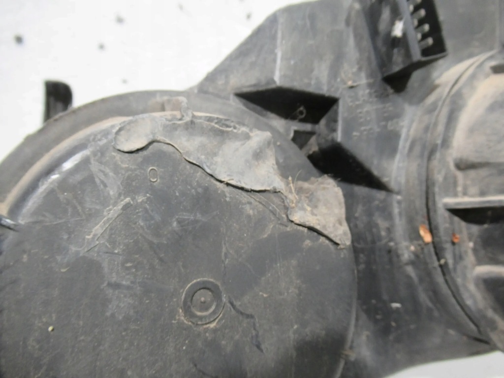 фото №8, Лампа перед правая 9641615680 peugeot 307 01-04