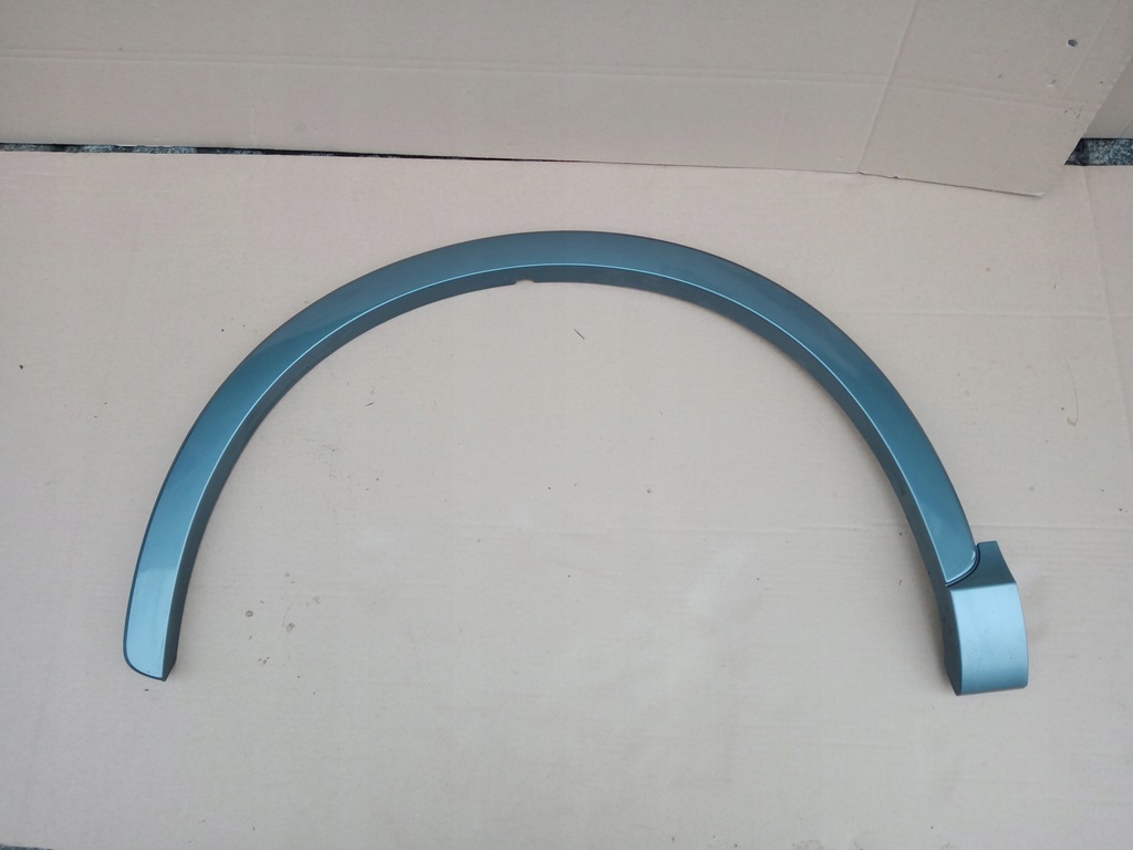 фото №1, Audi q3 ліва молдинг крила перед 8u0