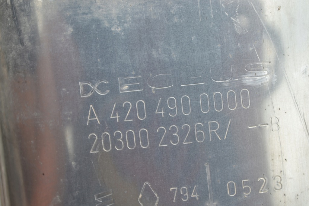 Гаситель катализатор выхлоп renault kangoo iv 22r 1.5 blue dci 208023544r с Разборки