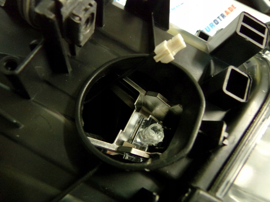 Bmw f30 f31 лампа ксенон akl лівий 7259527 Недорого