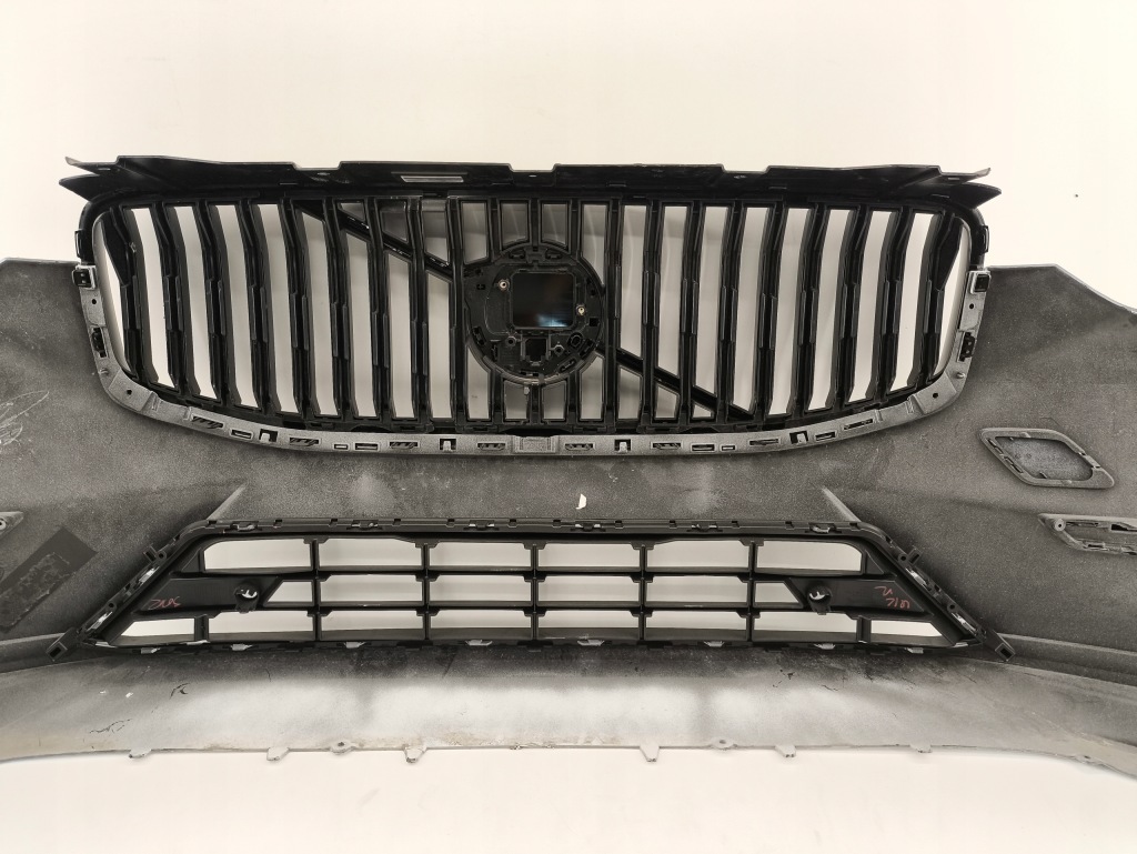 фото №8, Бампер перед передній volvo xc60 ii lift 21-24