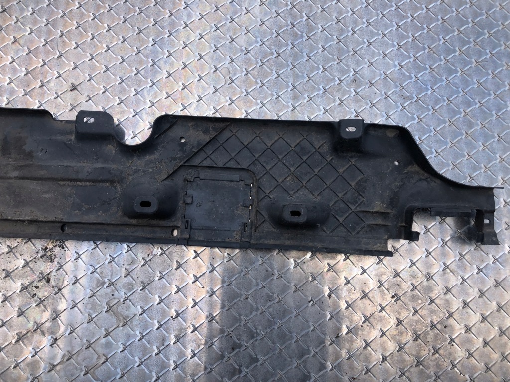 фото №7, Захист підвіска ліва audi q7 7l8825211e