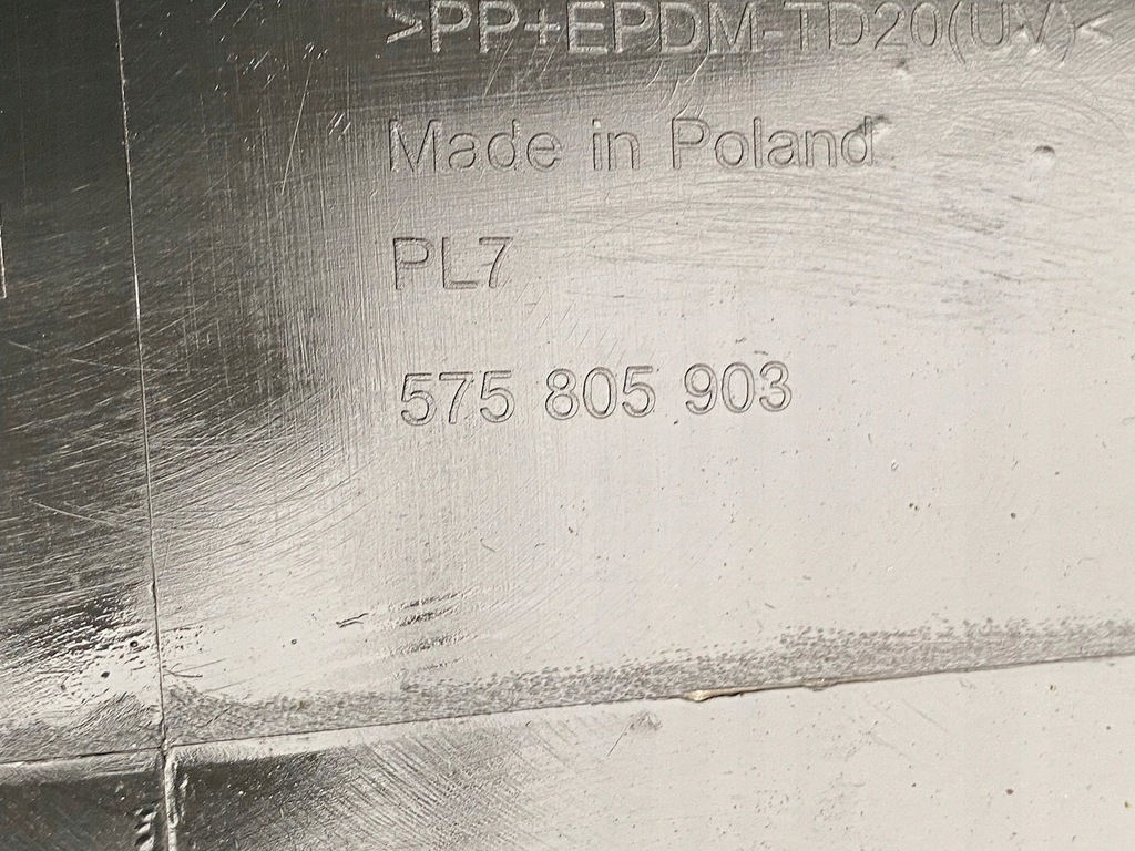 фото №7, Seat ateca 2016- бампер перед передний 575805903 + спойлер dół решётка