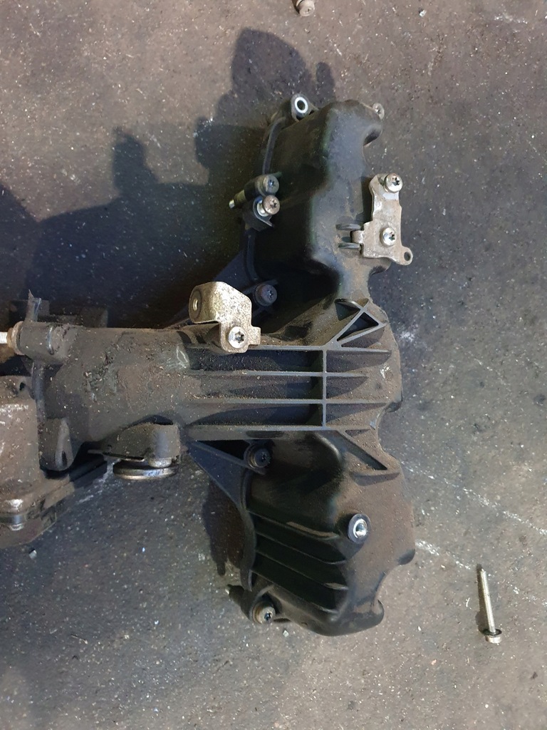 фото №1, Колектор всмоктуючий vw amarok flatbed s1b 03l129711l 2.0l дизель 120kw 2011