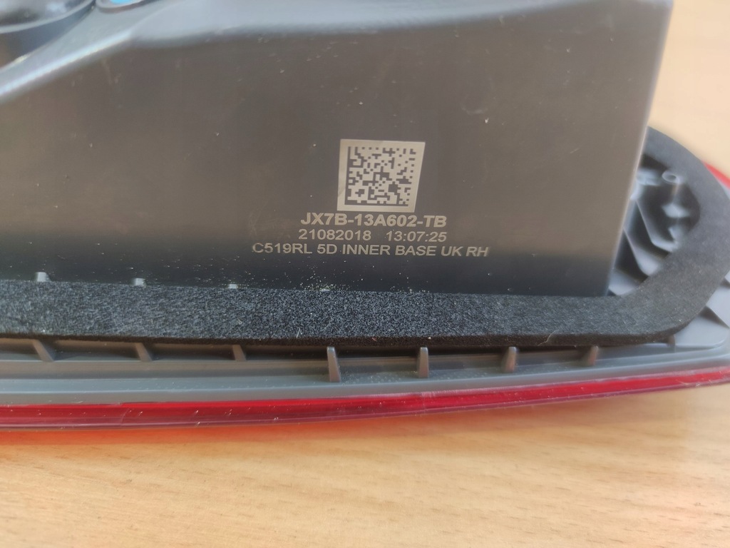 фото №3, Ford focus 4 iv mk4 st правая лампа крышки задняя led r