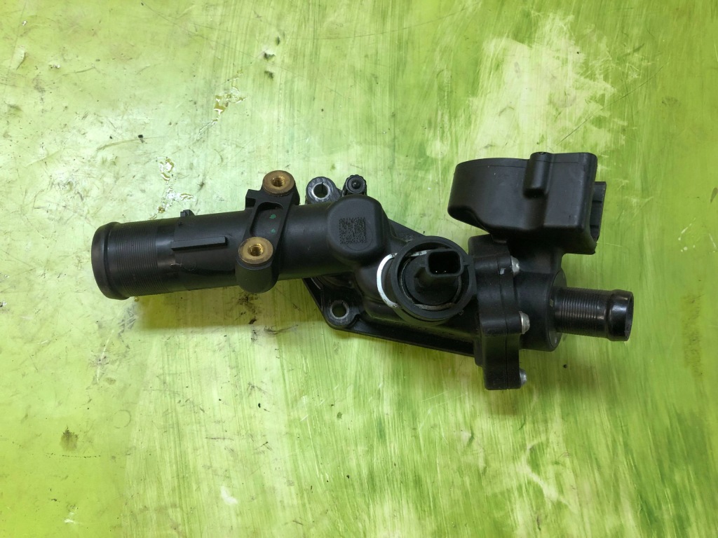 фото №1, Термостат корпус renault nissan 1.5dci 110609813r