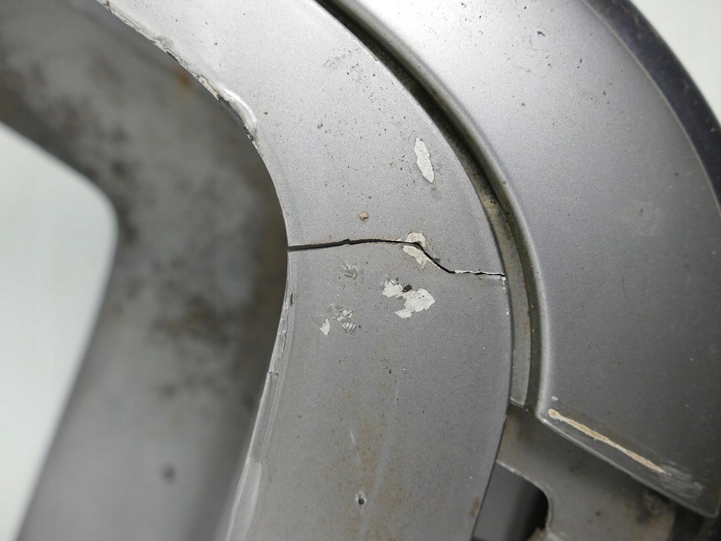 фото №13, Bmw 7 e32 3.5i бампер задняя задний 203