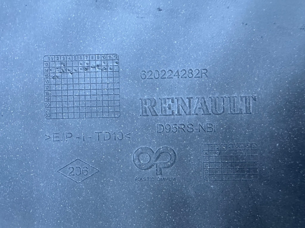 Бампер перед renault megane iii lift rs оригинал с Разборки