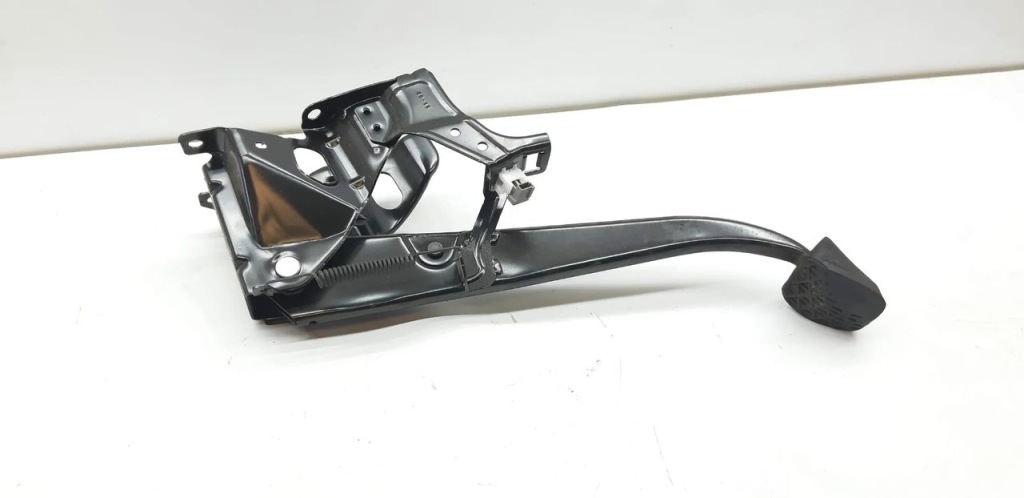 фото №1, Педаль тормоза ручного mercedes w447 vito