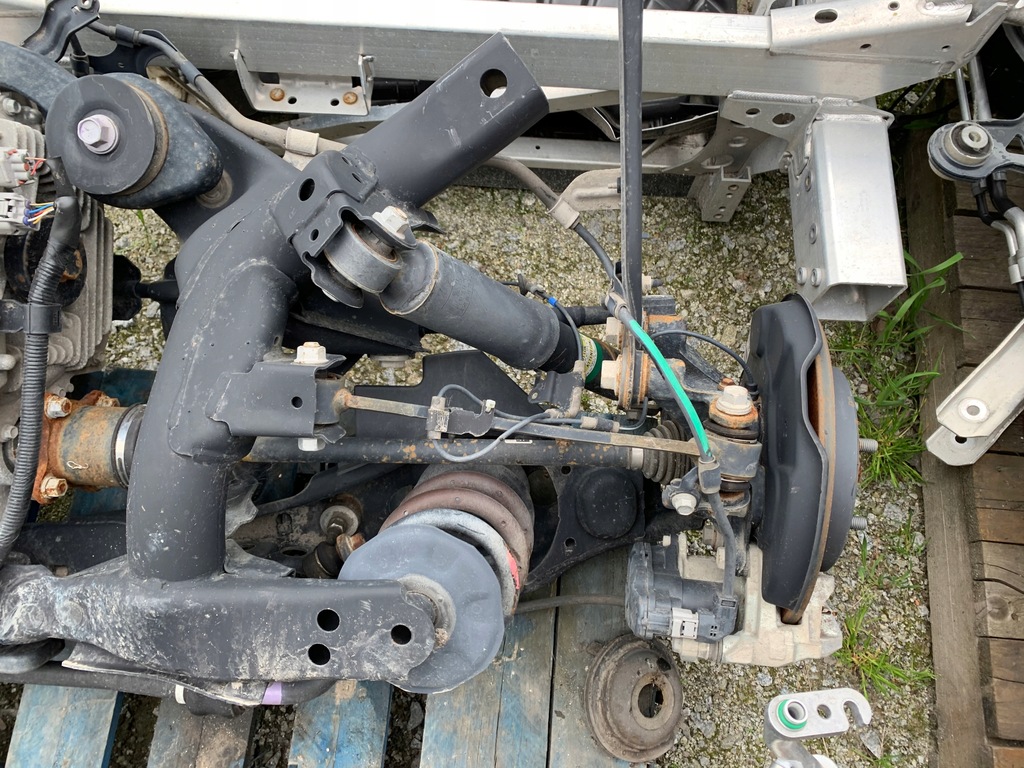 фото №5, Lexus nx nx300h подвеска задние задняя подрамник дифференциал поворотный кулак правая рычаги