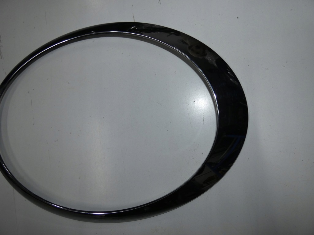 Mini r56 рамка корпус хром лампи правий перед фара 7149906 в Україні