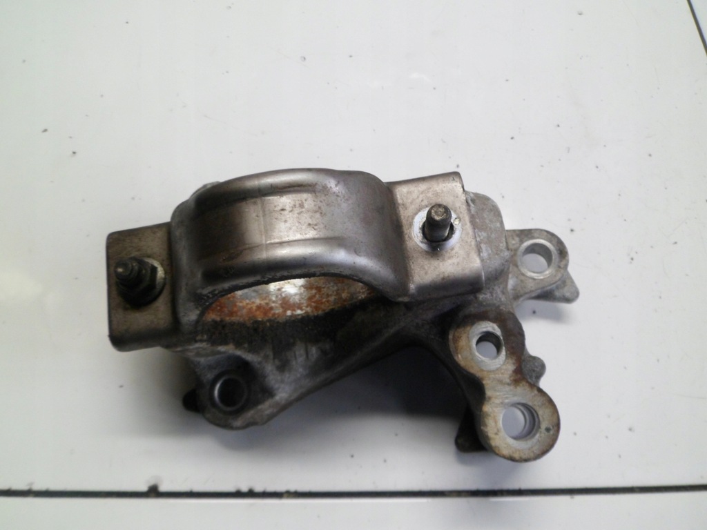 фото №1, Mazda 6 gj 2.2 cx-5 кронштейн опора полуось