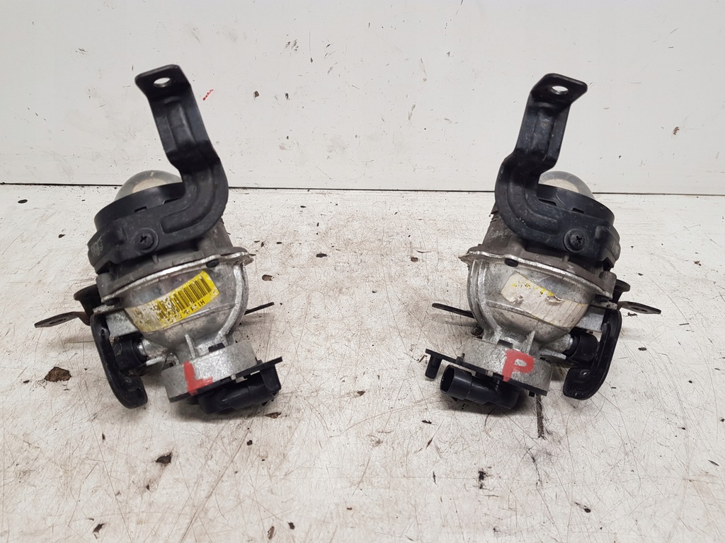 фото №1, Kia rio iv противотуманная фара лампа противотуманная левая 2017-