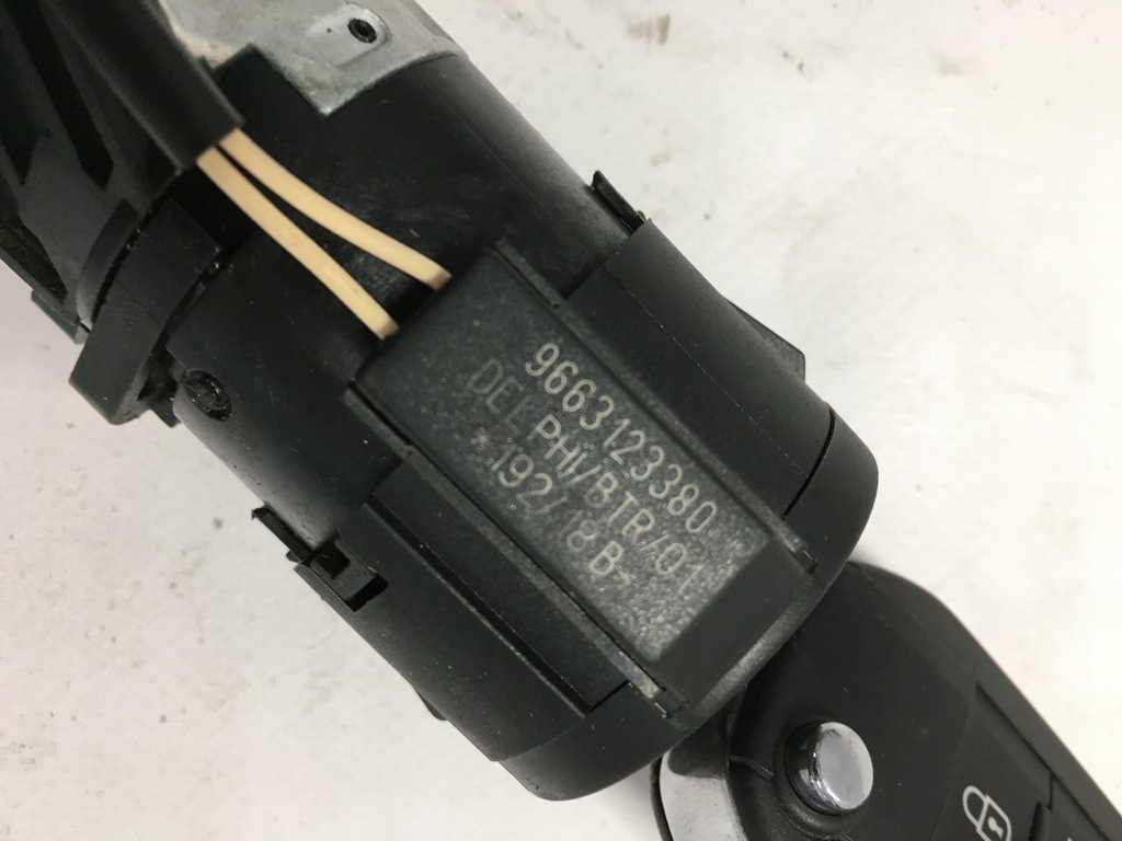 фото №2, Замок зажигания kluczk pilot c4 cactus 18- lift