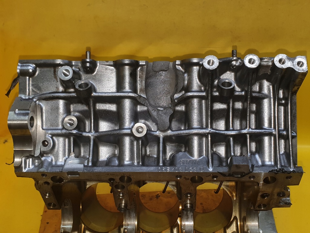 фото №8, Блок двигателя s4 b8 s5 3.0tfsi cak urwane кронштейн