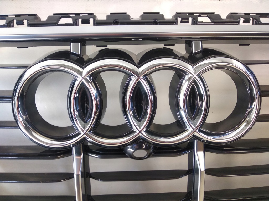 Audi q7 2 рестайлинг  4m0 решётка радиатора решётка  радиатора 2019- в Украине