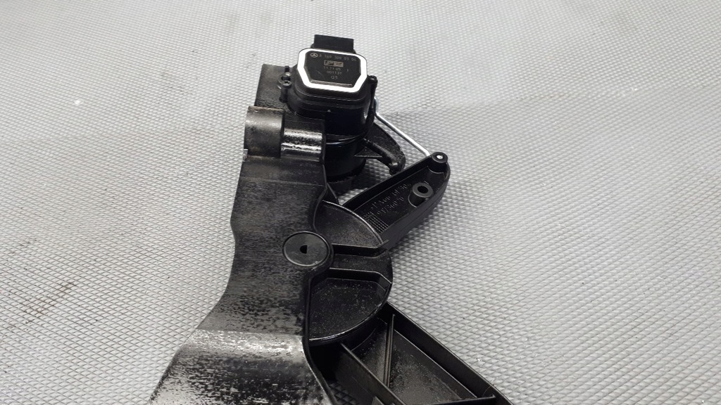 фото №9, A1693000304 педаль газа mercedes w169