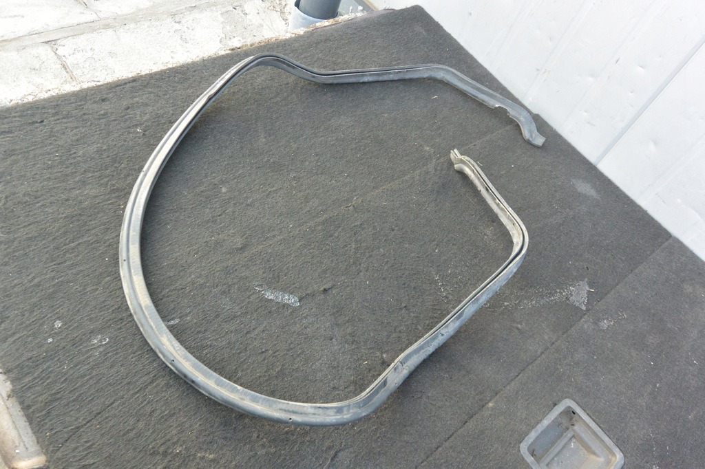 фото №5, Прокладка капот maserati quattroporte vi