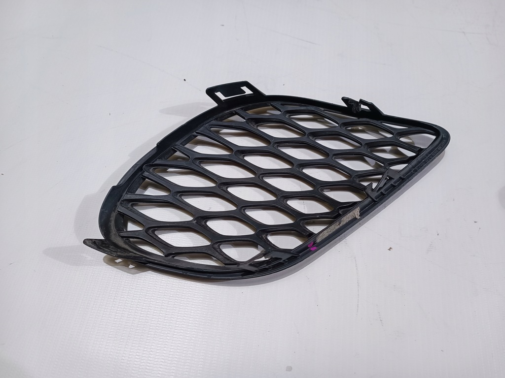 фото №9, Решётка бампера перед левая кронштейн dodge charger srt 2015-