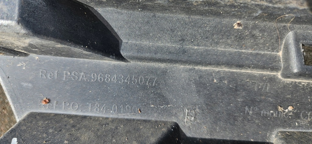 фото №13, Бампер peugeot 3008 i t84 09-13 перед передний