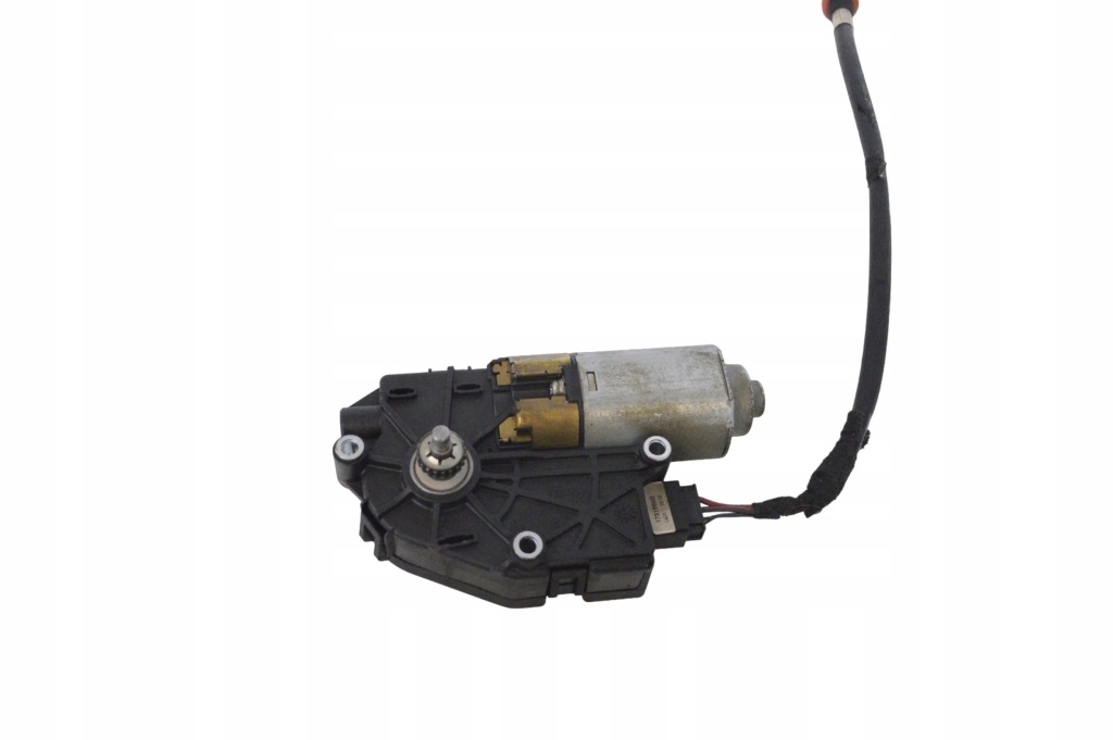 фото №3, Bmw i3 2018 моторчик люк