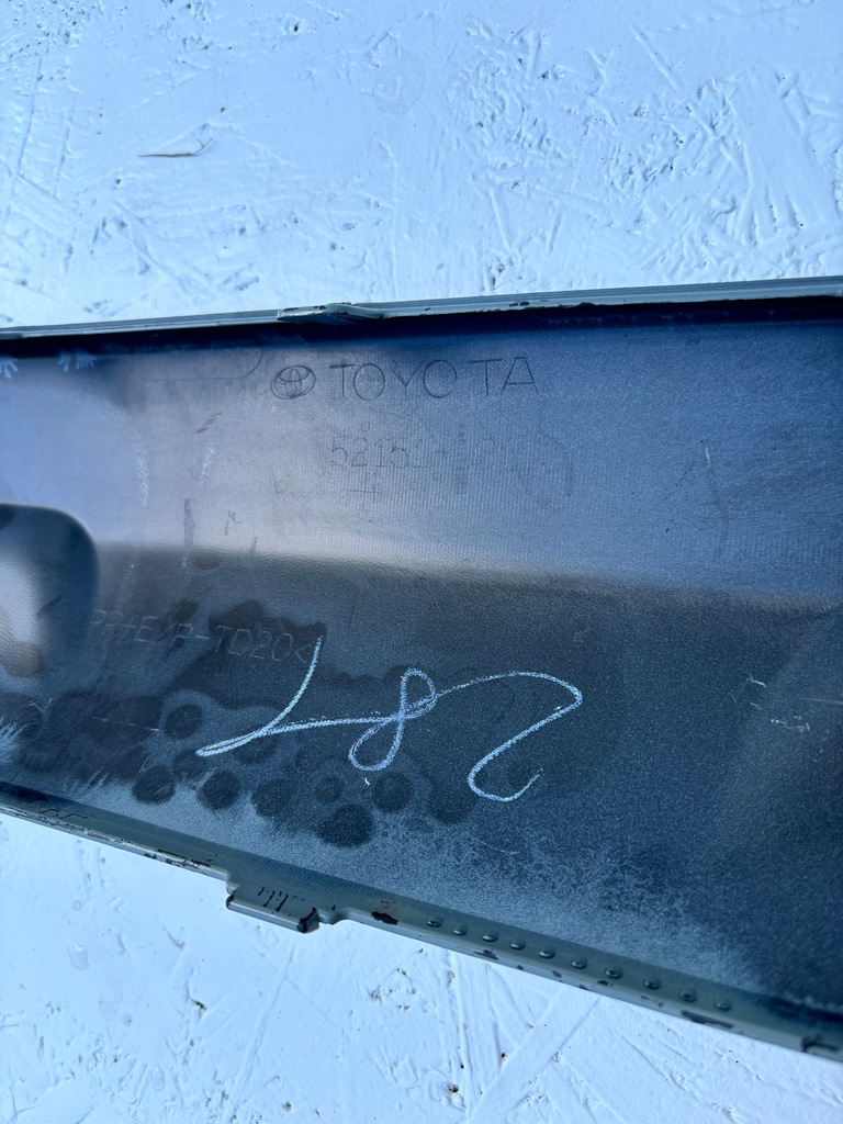 фото №10, Toyota corolla cross 2022- накладка спойлер бампера задняя 52151-16110