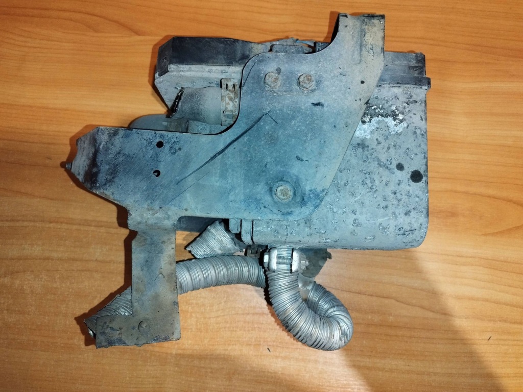 фото №1, Обогреватель стояночный webasto mercedes w210 2105005098